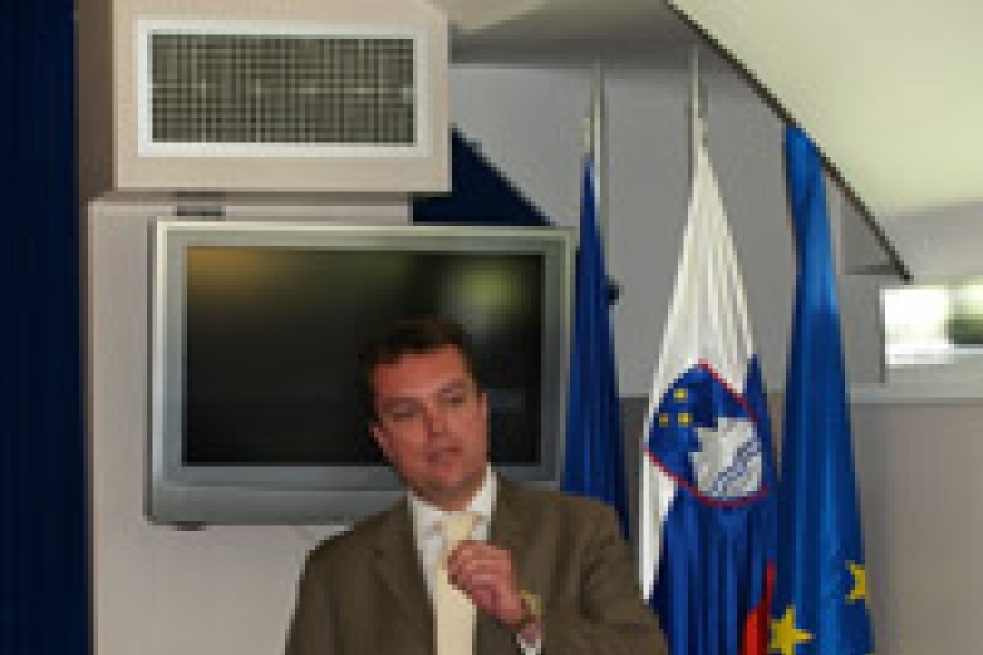 Dr. Laris Gaiser - Govor ob prevzemu predsedniškega mesta Slovenskega panevropskega gibanja