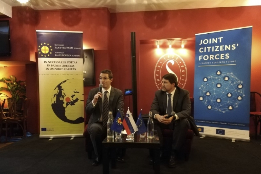 Poročilo z okrogle mize s prof. Wolffom, 6. december 2018, slovensko panevropsko gibanje